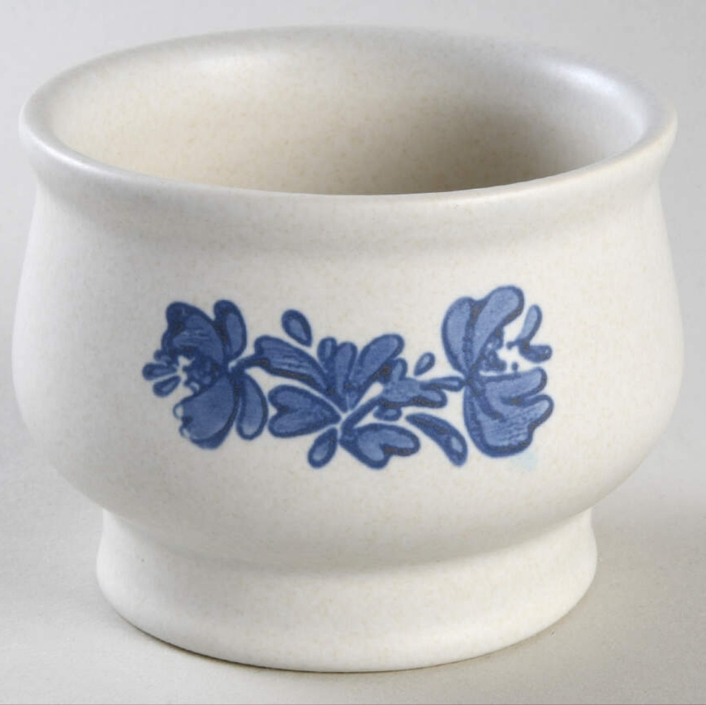 Vintage Pfaltzgraff Yorktowne Sugar Dish Bowl (no lid)